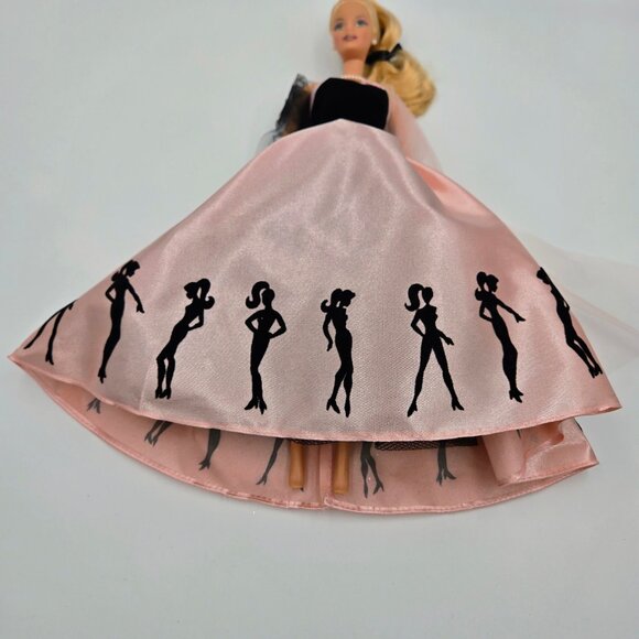 Vintage 2000 Barbie Doll Timeless Silhouette 29050 Mattel Read - Picture 12 of 16